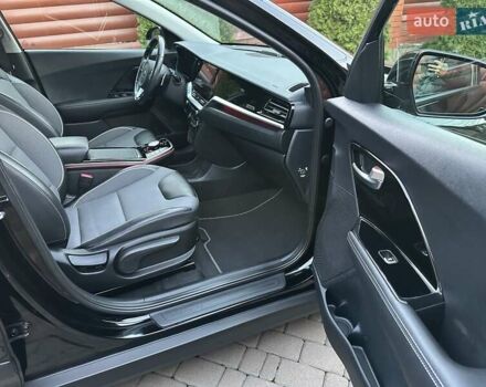 Черный Киа Niro, объемом двигателя 0 л и пробегом 115 тыс. км за 18700 $, фото 21 на Automoto.ua