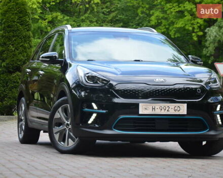 Черный Киа Niro, объемом двигателя 0 л и пробегом 76 тыс. км за 17550 $, фото 21 на Automoto.ua