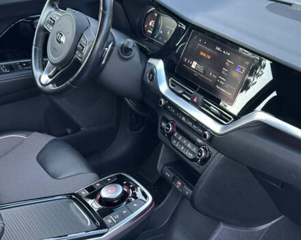 Черный Киа Niro, объемом двигателя 0 л и пробегом 112 тыс. км за 18750 $, фото 43 на Automoto.ua