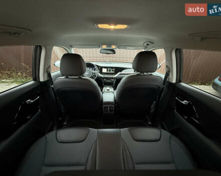 Черный Киа Niro, объемом двигателя 0 л и пробегом 61 тыс. км за 19300 $, фото 33 на Automoto.ua