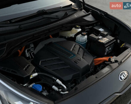 Черный Киа Niro, объемом двигателя 0 л и пробегом 142 тыс. км за 18900 $, фото 17 на Automoto.ua