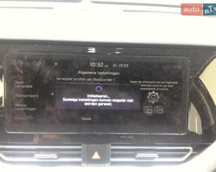 Черный Киа Niro, объемом двигателя 0 л и пробегом 122 тыс. км за 18900 $, фото 12 на Automoto.ua