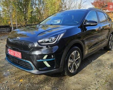 Киа Niro 2020 в Радомышле на Automoto.ua Черный Киа Niro, объемом двигателя 0 л и пробегом 139 тыс. км за 19600 $, фото 1 на Automoto.ua