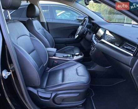 Черный Киа Niro, объемом двигателя 0 л и пробегом 93 тыс. км за 22700 $, фото 56 на Automoto.ua