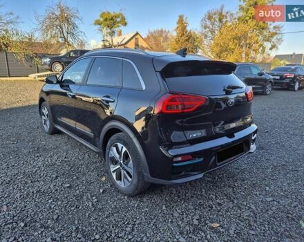 Черный Киа Niro, объемом двигателя 0 л и пробегом 132 тыс. км за 19449 $, фото 6 на Automoto.ua