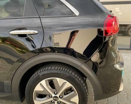 Черный Киа Niro, объемом двигателя 0 л и пробегом 142 тыс. км за 18900 $, фото 23 на Automoto.ua