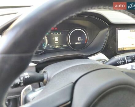 Чорний Кіа Niro, об'ємом двигуна 0 л та пробігом 46 тис. км за 17000 $, фото 45 на Automoto.ua
