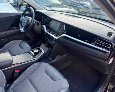 Черный Киа Niro, объемом двигателя 0 л и пробегом 34 тыс. км за 12700 $, фото 7 на Automoto.ua
