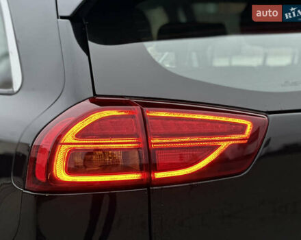 Чорний Кіа Niro, об'ємом двигуна 0 л та пробігом 130 тис. км за 18300 $, фото 35 на Automoto.ua