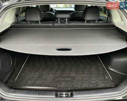 Чорний Кіа Niro, об'ємом двигуна 0 л та пробігом 64 тис. км за 23700 $, фото 92 на Automoto.ua