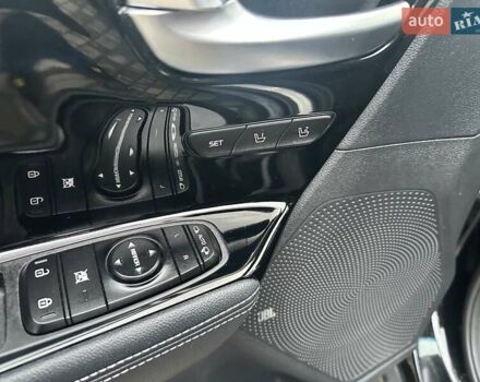 Чорний Кіа Niro, об'ємом двигуна 0 л та пробігом 104 тис. км за 20923 $, фото 16 на Automoto.ua