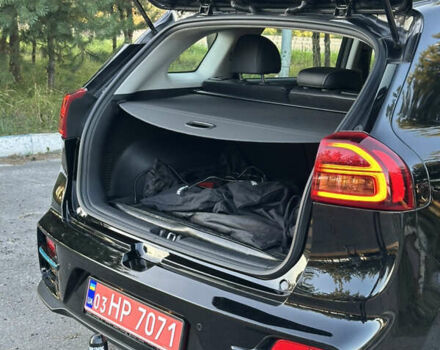 Черный Киа Niro, объемом двигателя 0 л и пробегом 112 тыс. км за 18750 $, фото 31 на Automoto.ua