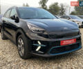 Чорний Кіа Niro, об'ємом двигуна 0 л та пробігом 64 тис. км за 23700 $, фото 26 на Automoto.ua