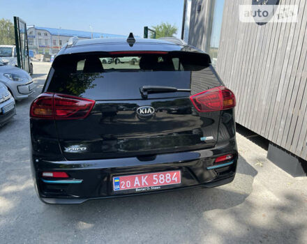 Черный Киа Niro, объемом двигателя 0 л и пробегом 151 тыс. км за 19300 $, фото 7 на Automoto.ua