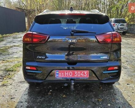 Киа Niro 2020 в Радомышле на Automoto.ua Черный Киа Niro, объемом двигателя 0 л и пробегом 139 тыс. км за 19600 $, фото 5 на Automoto.ua