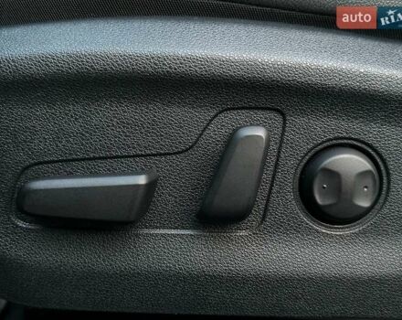 Черный Киа Niro, объемом двигателя 0 л и пробегом 35 тыс. км за 23400 $, фото 2 на Automoto.ua