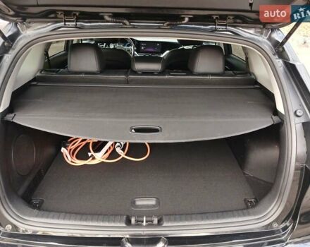 Черный Киа Niro, объемом двигателя 0 л и пробегом 125 тыс. км за 19300 $, фото 21 на Automoto.ua