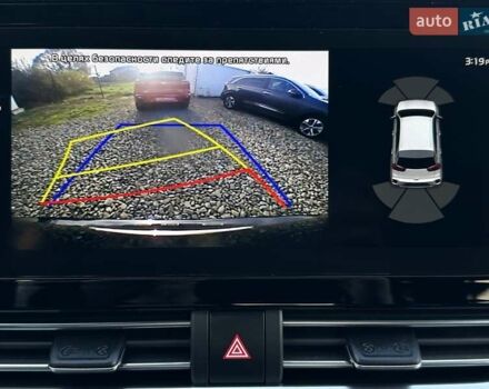 Чорний Кіа Niro, об'ємом двигуна 0 л та пробігом 68 тис. км за 24200 $, фото 10 на Automoto.ua