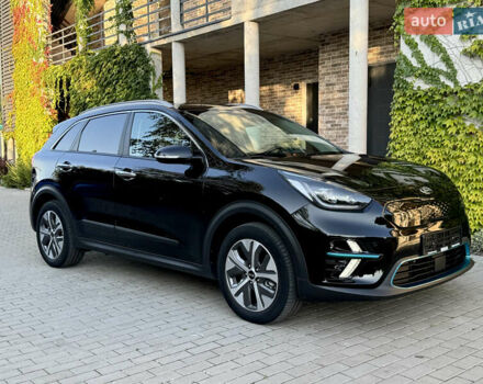Черный Киа Niro, объемом двигателя 0 л и пробегом 50 тыс. км за 23499 $, фото 19 на Automoto.ua
