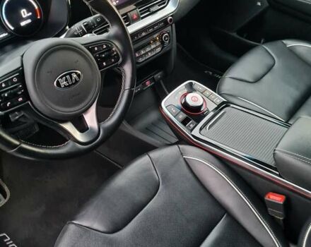 Черный Киа Niro, объемом двигателя 0 л и пробегом 114 тыс. км за 19999 $, фото 39 на Automoto.ua