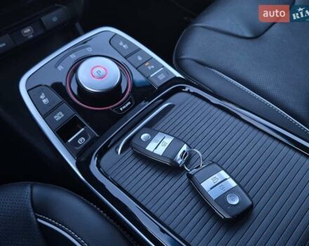 Черный Киа Niro, объемом двигателя 0 л и пробегом 132 тыс. км за 19449 $, фото 41 на Automoto.ua