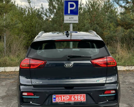 Киа Niro 2020 в Золочев на Automoto.ua Черный Киа Niro, объемом двигателя 0 л и пробегом 145 тыс. км за 18150 $, фото 18 на Automoto.ua