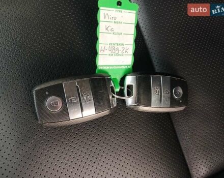 Черный Киа Niro, объемом двигателя 0 л и пробегом 125 тыс. км за 19300 $, фото 12 на Automoto.ua