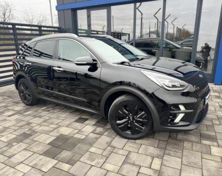 Черный Киа Niro, объемом двигателя 0 л и пробегом 112 тыс. км за 21900 $, фото 5 на Automoto.ua