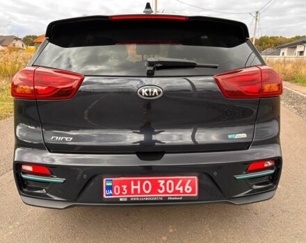 Киа Niro 2020 в Луцке на Automoto.ua Черный Киа Niro, объемом двигателя 0 л и пробегом 98 тыс. км за 19500 $, фото 4 на Automoto.ua