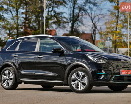 Черный Киа Niro, объемом двигателя 0 л и пробегом 124 тыс. км за 19500 $, фото 3 на Automoto.ua
