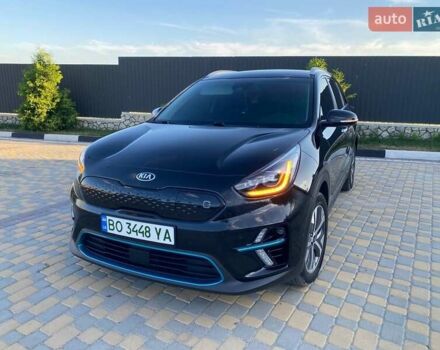 Черный Киа Niro, объемом двигателя 0 л и пробегом 109 тыс. км за 19850 $, фото 7 на Automoto.ua