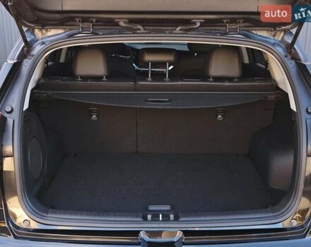 Черный Киа Niro, объемом двигателя 0 л и пробегом 115 тыс. км за 19999 $, фото 62 на Automoto.ua