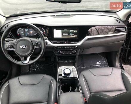 Черный Киа Niro, объемом двигателя 0 л и пробегом 40 тыс. км за 22950 $, фото 19 на Automoto.ua