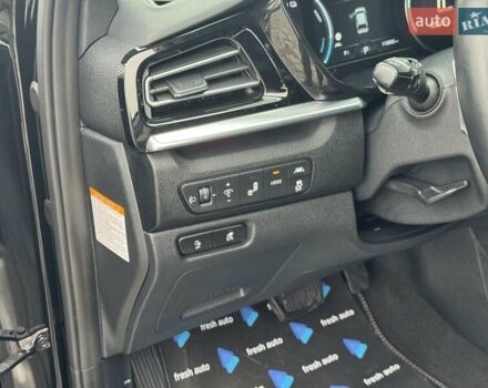 Черный Киа Niro, объемом двигателя 0 л и пробегом 113 тыс. км за 21900 $, фото 15 на Automoto.ua