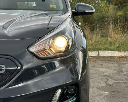 Киа Niro 2020 в Золочев на Automoto.ua Черный Киа Niro, объемом двигателя 0 л и пробегом 145 тыс. км за 18150 $, фото 14 на Automoto.ua