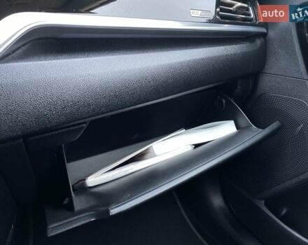 Черный Киа Niro, объемом двигателя 0 л и пробегом 115 тыс. км за 21300 $, фото 47 на Automoto.ua