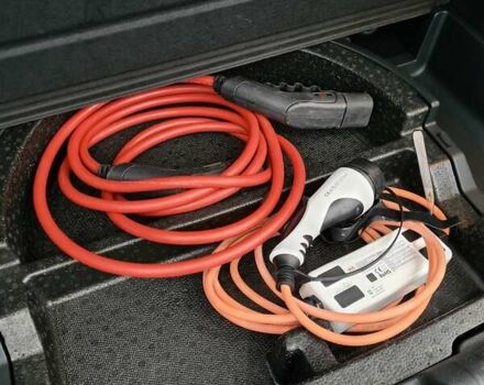 Черный Киа Niro, объемом двигателя 0 л и пробегом 114 тыс. км за 19999 $, фото 22 на Automoto.ua