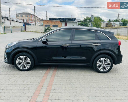 Киа Niro 2020 в Первомайск на Automoto.ua Черный Киа Niro, объемом двигателя 0 л и пробегом 121 тыс. км за 18800 $, фото 1 на Automoto.ua