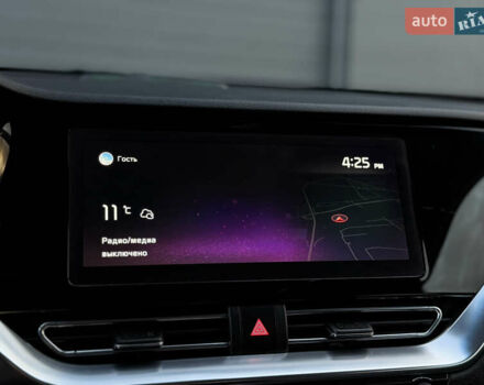 Черный Киа Niro, объемом двигателя 0 л и пробегом 142 тыс. км за 18900 $, фото 42 на Automoto.ua
