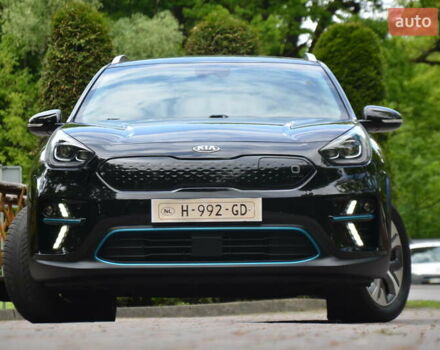Черный Киа Niro, объемом двигателя 0 л и пробегом 76 тыс. км за 17550 $, фото 15 на Automoto.ua