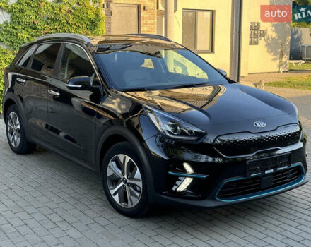 Черный Киа Niro, объемом двигателя 0 л и пробегом 50 тыс. км за 23499 $, фото 9 на Automoto.ua