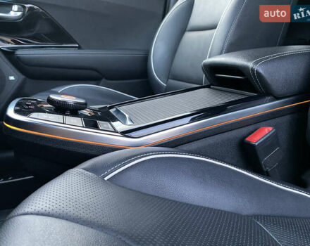 Киа Niro 2020 в Львове на Automoto.ua Черный Киа Niro, объемом двигателя 0 л и пробегом 64 тыс. км за 22700 $, фото 73 на Automoto.ua
