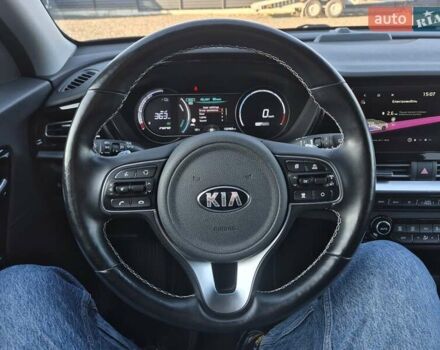 Черный Киа Niro, объемом двигателя 0 л и пробегом 132 тыс. км за 19449 $, фото 49 на Automoto.ua