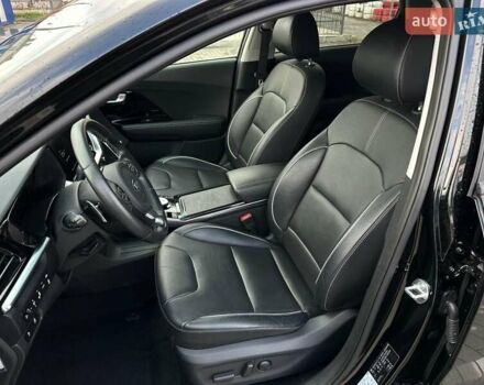 Черный Киа Niro, объемом двигателя 0 л и пробегом 128 тыс. км за 18990 $, фото 8 на Automoto.ua