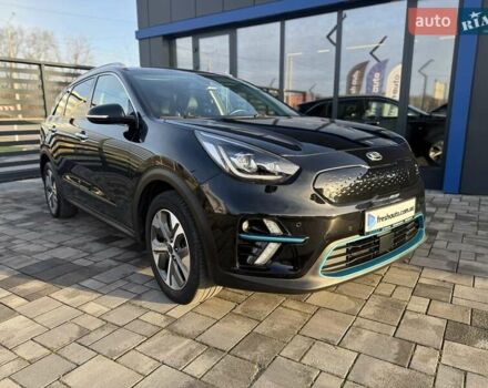 Черный Киа Niro, объемом двигателя 0 л и пробегом 105 тыс. км за 19900 $, фото 5 на Automoto.ua