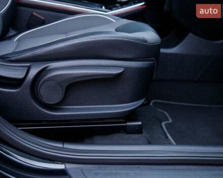 Киа Niro 2020 в Бердичеве на Automoto.ua Черный Киа Niro, объемом двигателя 0 л и пробегом 152 тыс. км за 16450 $, фото 65 на Automoto.ua
