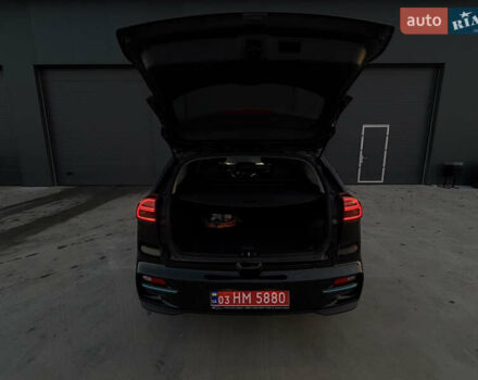 Черный Киа Niro, объемом двигателя 0 л и пробегом 142 тыс. км за 18900 $, фото 57 на Automoto.ua