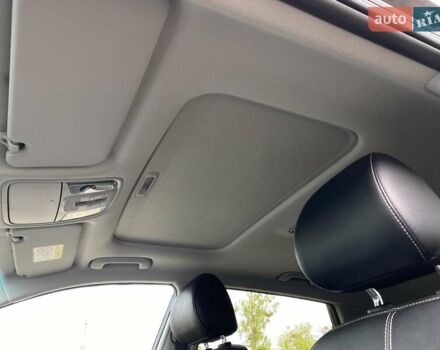 Чорний Кіа Niro, об'ємом двигуна 0 л та пробігом 96 тис. км за 20600 $, фото 23 на Automoto.ua