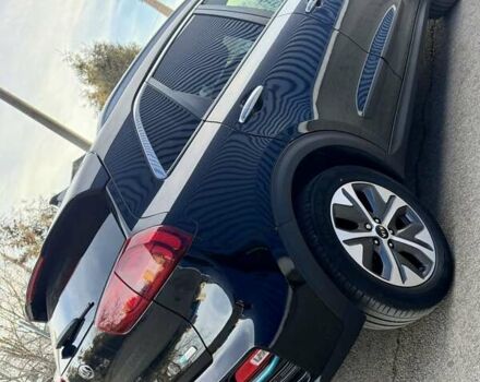 Черный Киа Niro, объемом двигателя 0 л и пробегом 111 тыс. км за 18900 $, фото 9 на Automoto.ua