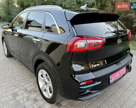 Киа Niro 2020 в Бердичеве на Automoto.ua Черный Киа Niro, объемом двигателя 0 л и пробегом 128 тыс. км за 16700 $, фото 5 на Automoto.ua